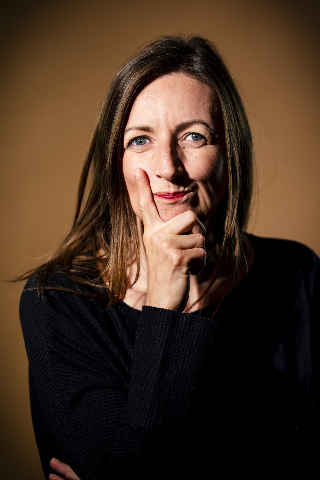 Hanna Pessl, nachdenklich